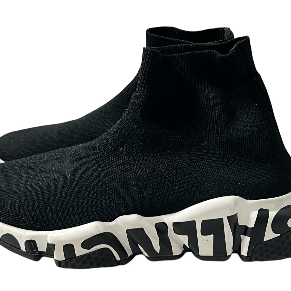 Women’s speed balenciaga sneakers- size 35 - Picture 2 of 6